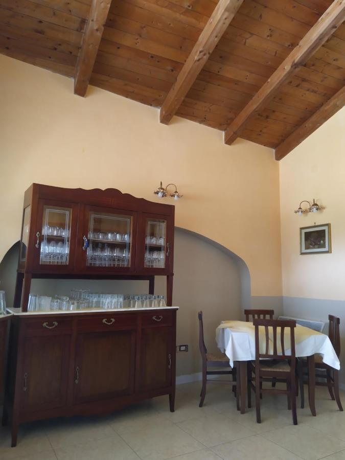 Agriturismo Il Casale Del Cavaliere SantʼAgata deʼ Goti Exterior foto